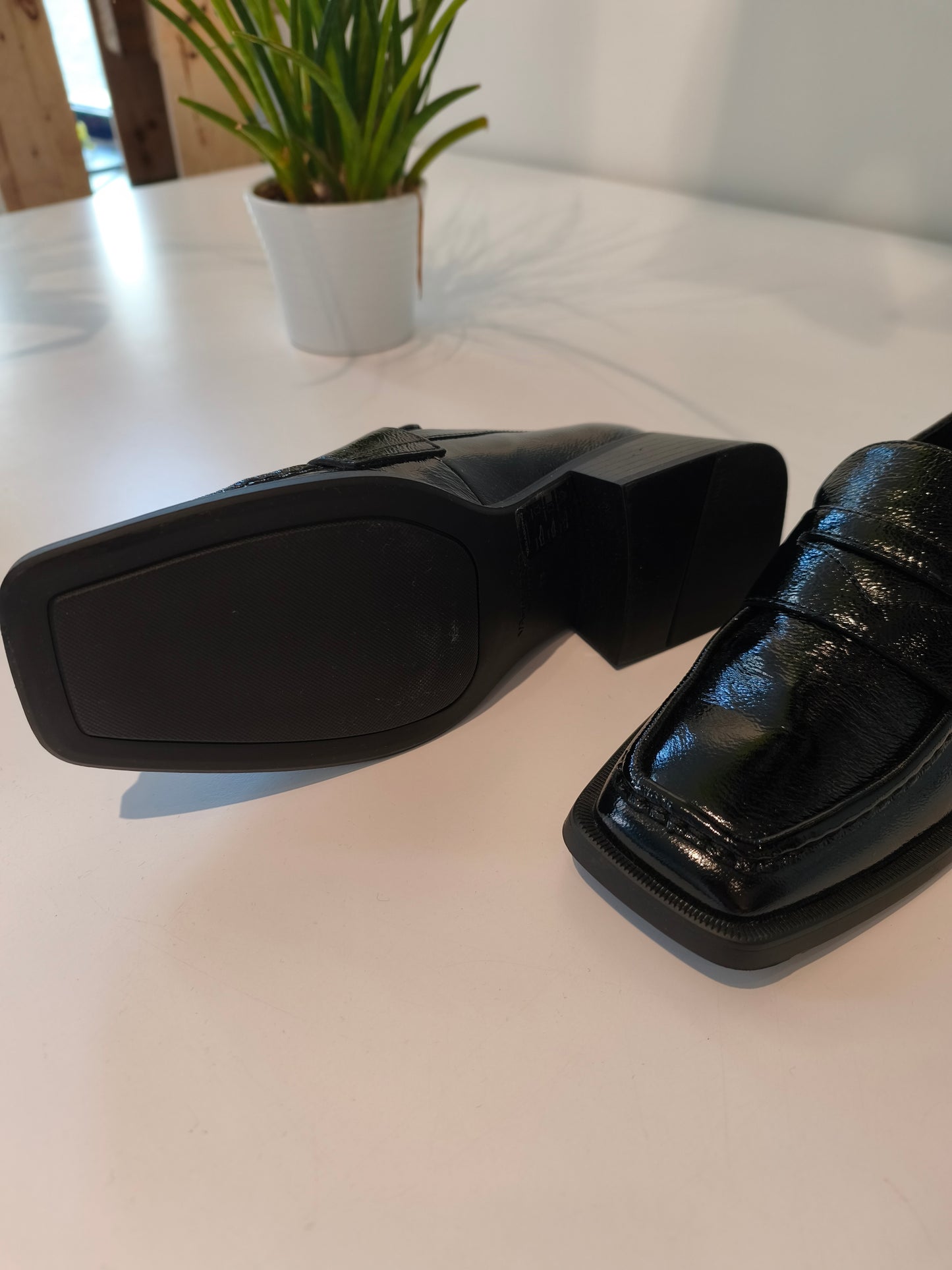 Vagabond loafers
