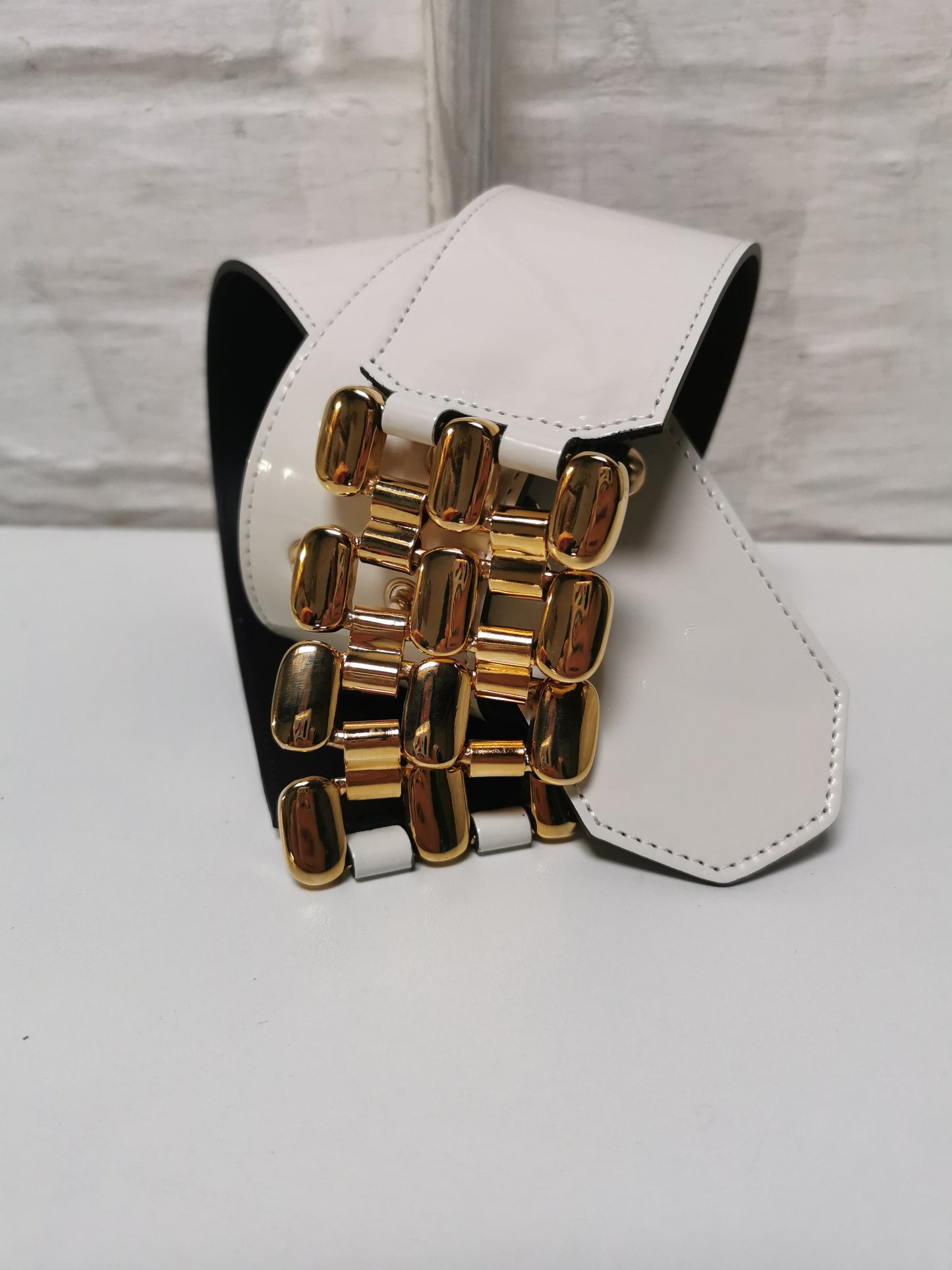 Essentiel riem wit