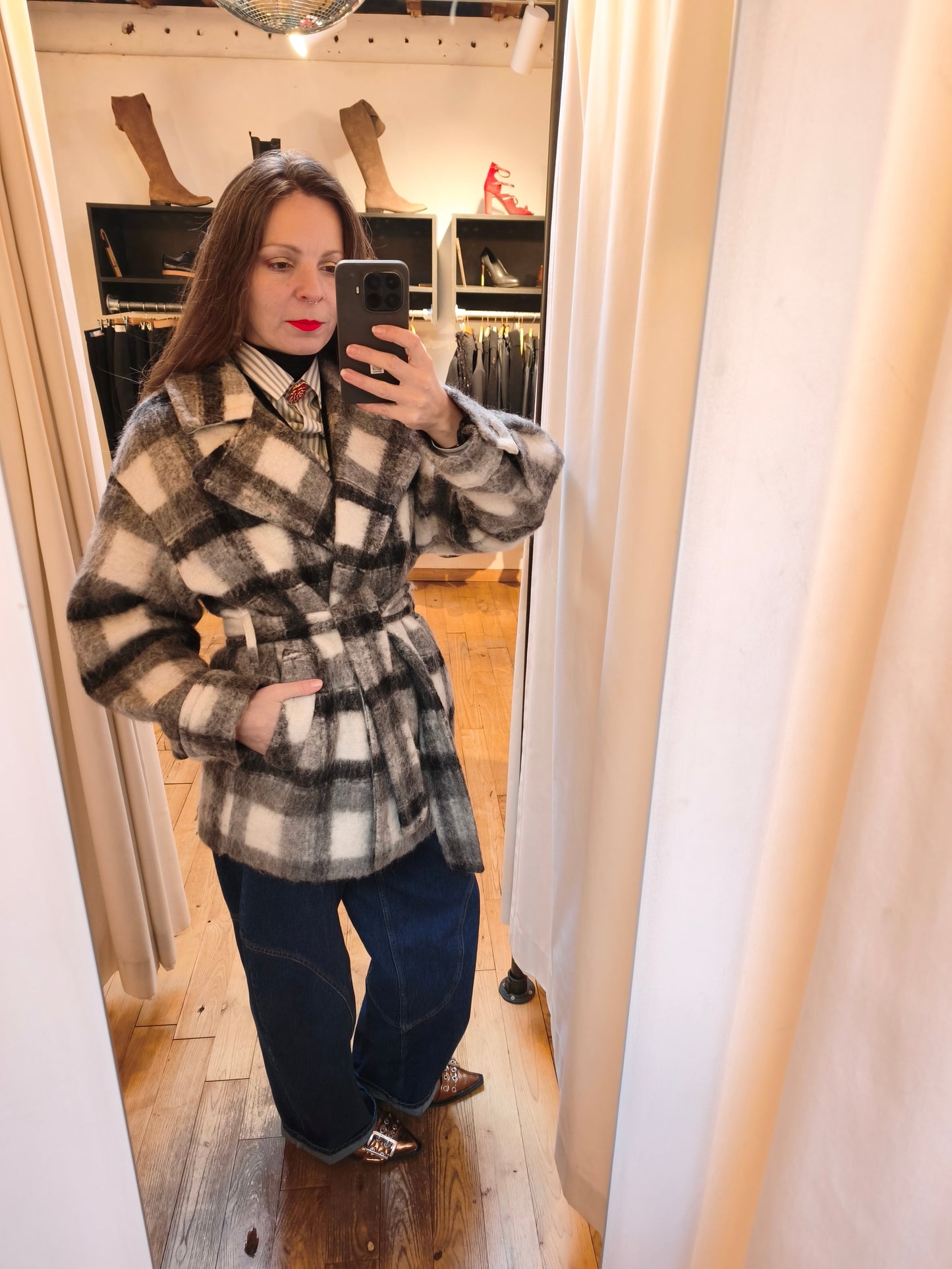 Zwart/witte geruite Iro Mantel