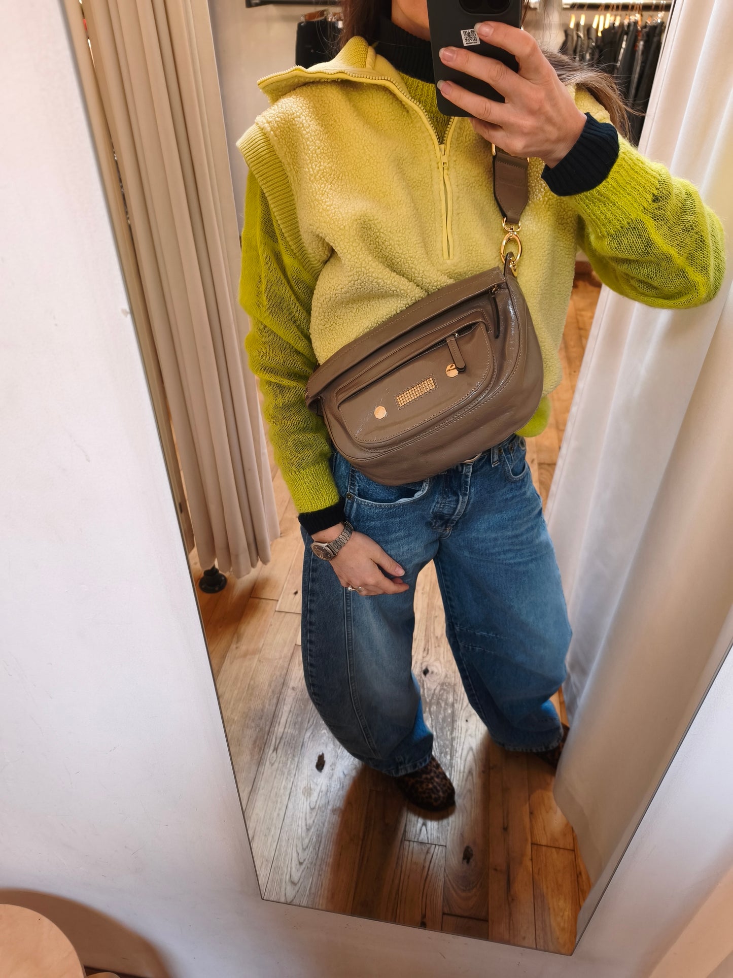 Clio Goldbrenner Neptune