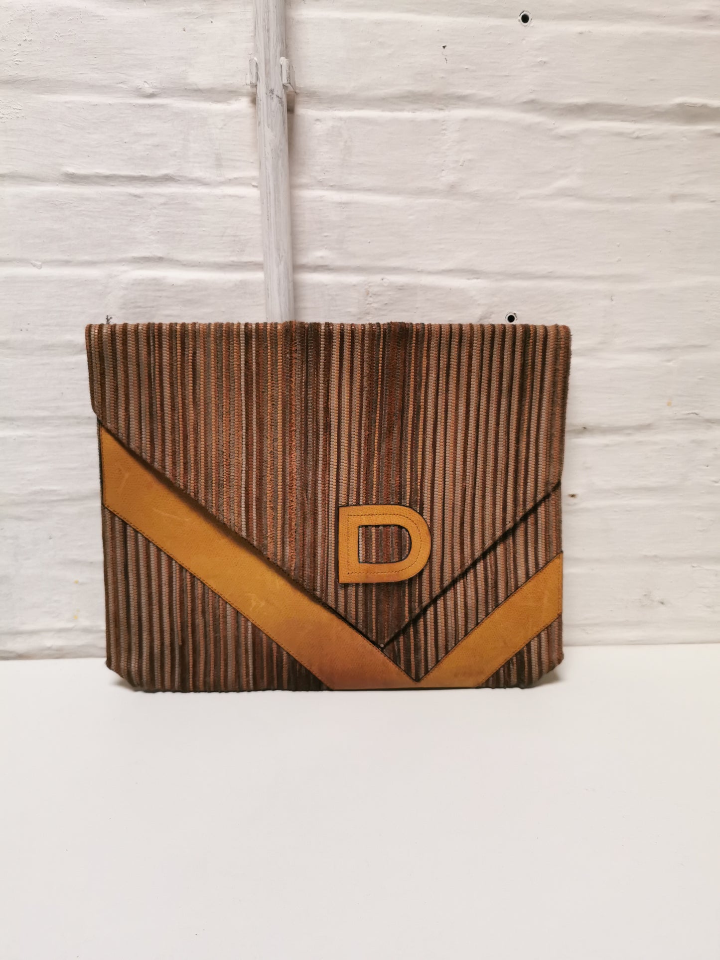 Delvaux pochette