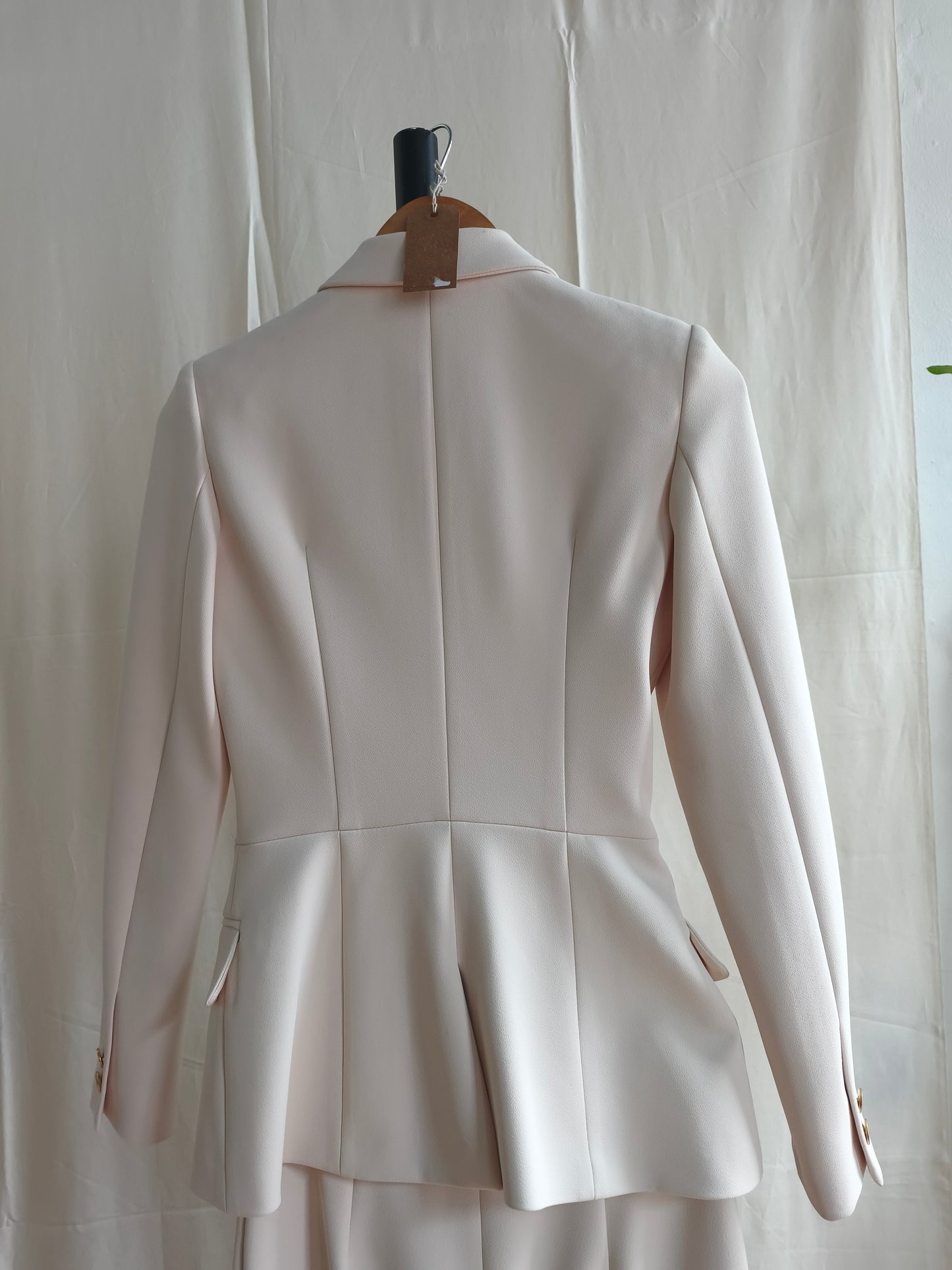 Elisabetta Franchi ecru kostuum