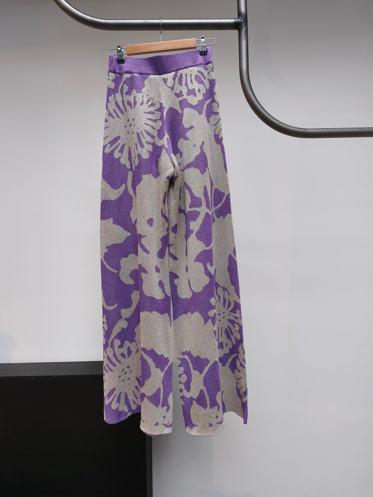 Essentiel broek lila/wit