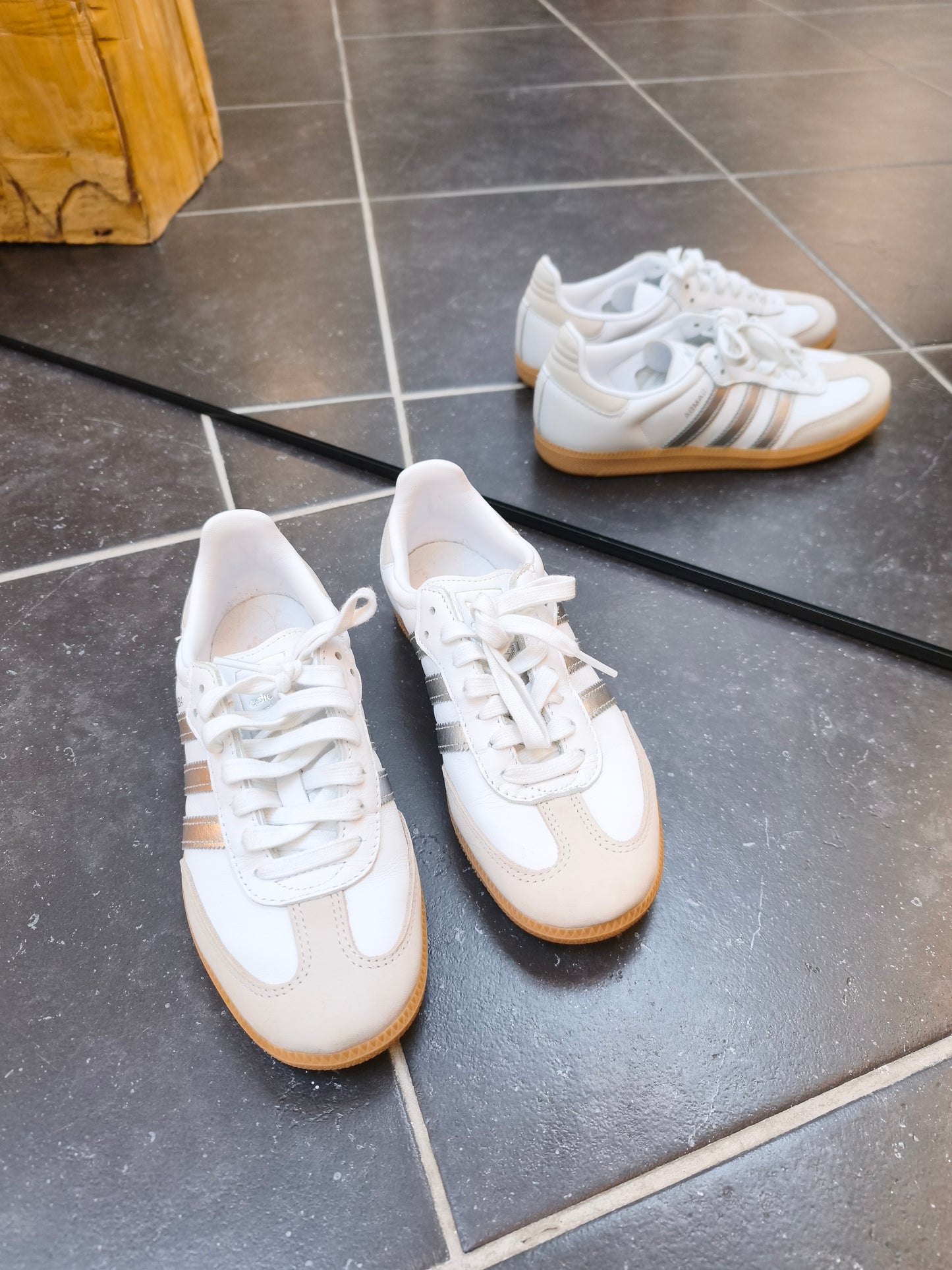 Adidas samba sneakers