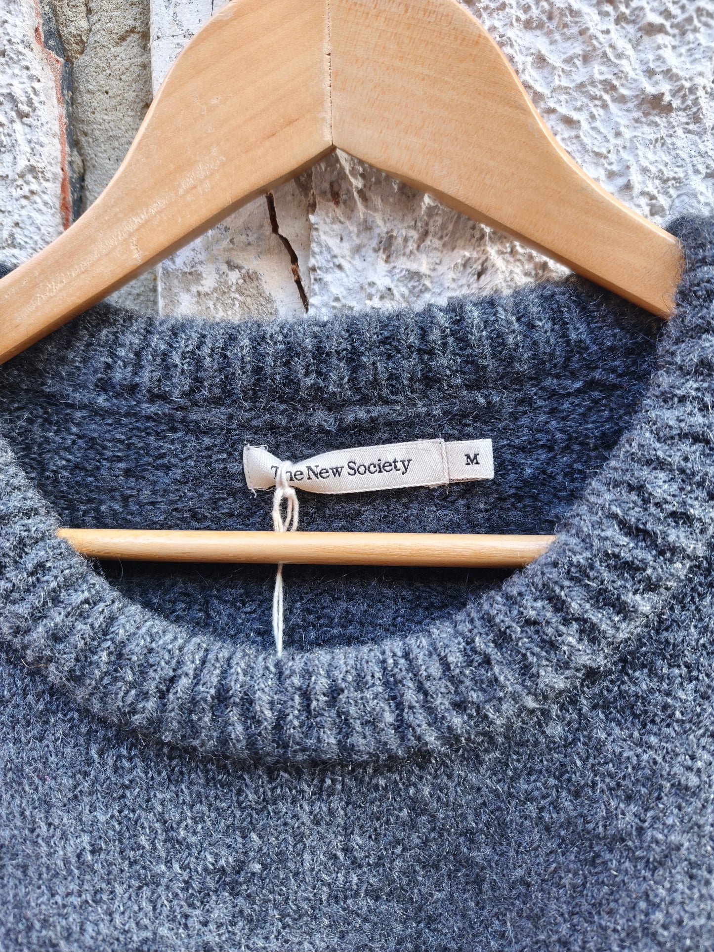 The New Society trui