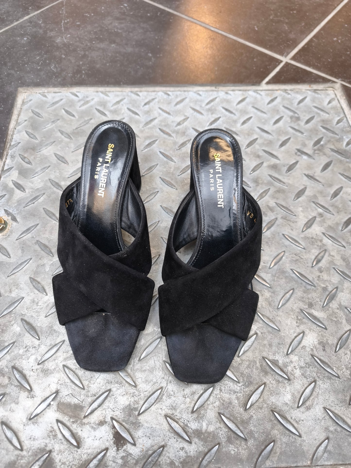 Yves Saint Laurent muiltjes