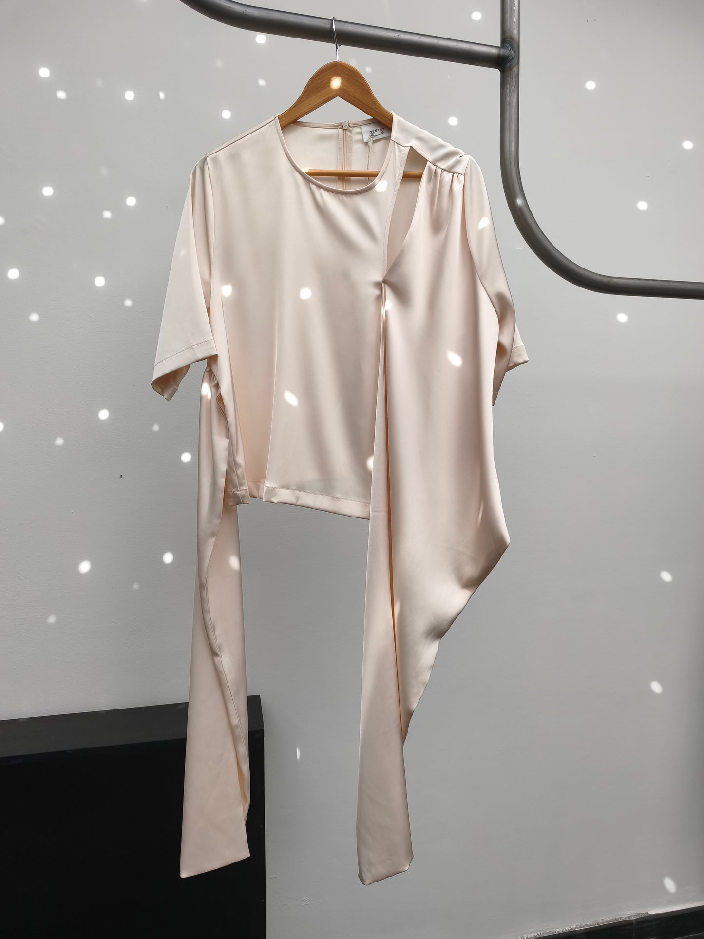 Gestuz blouse ivoor