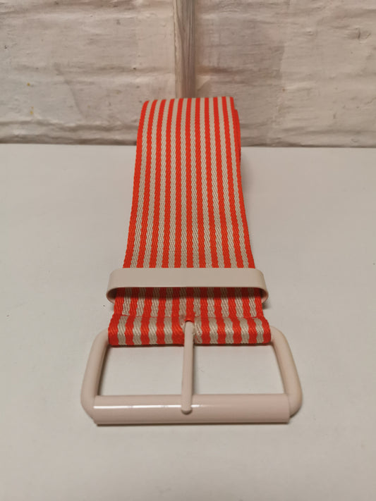 Essentiel riem gestreept oranje/wit