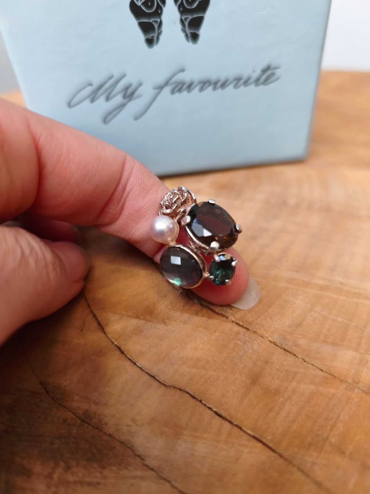 Wouters & Hendrix ring