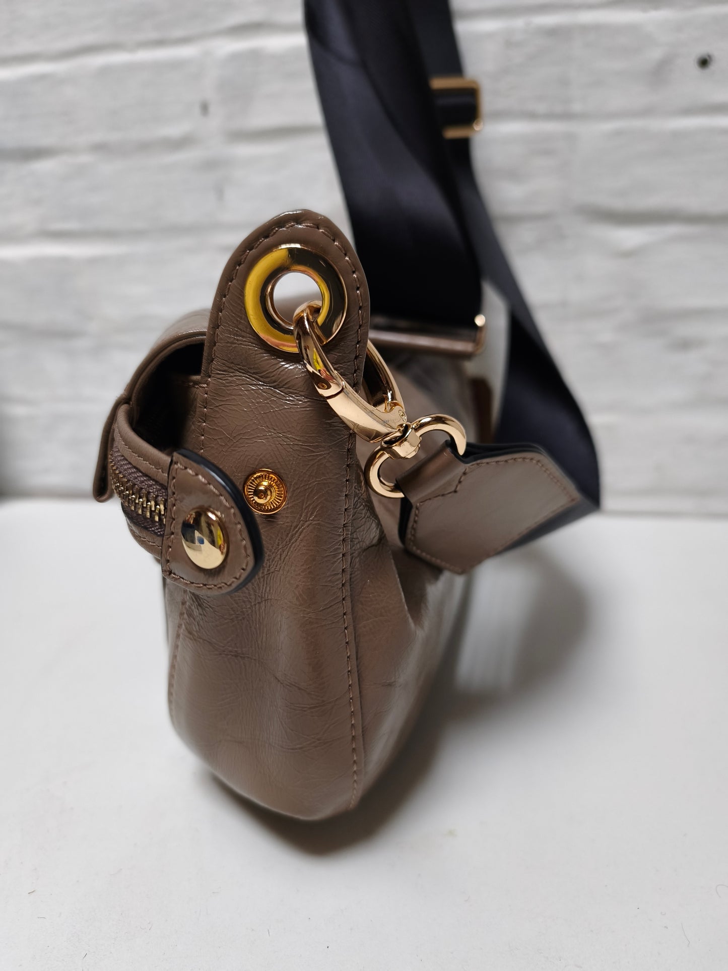 Clio Goldbrenner Neptune