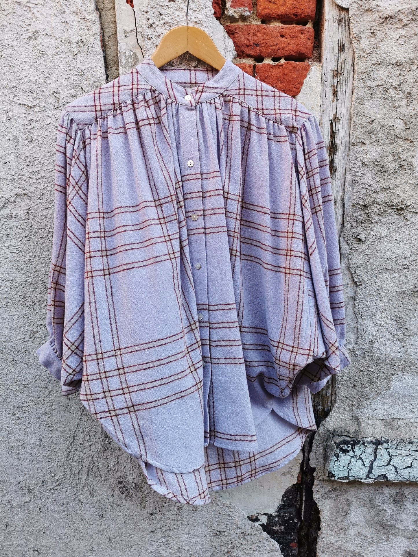 Sea Me Happy Balloon blouse lila