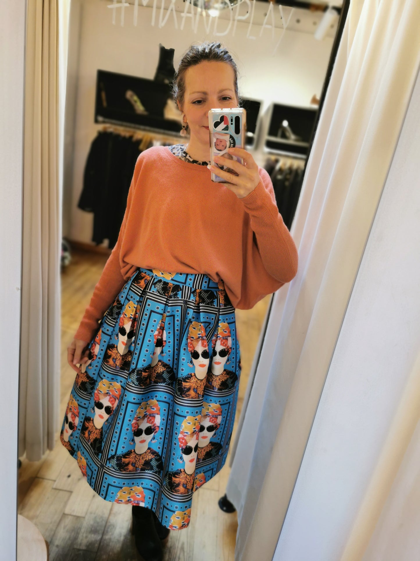 Not Shy Trui cashmere