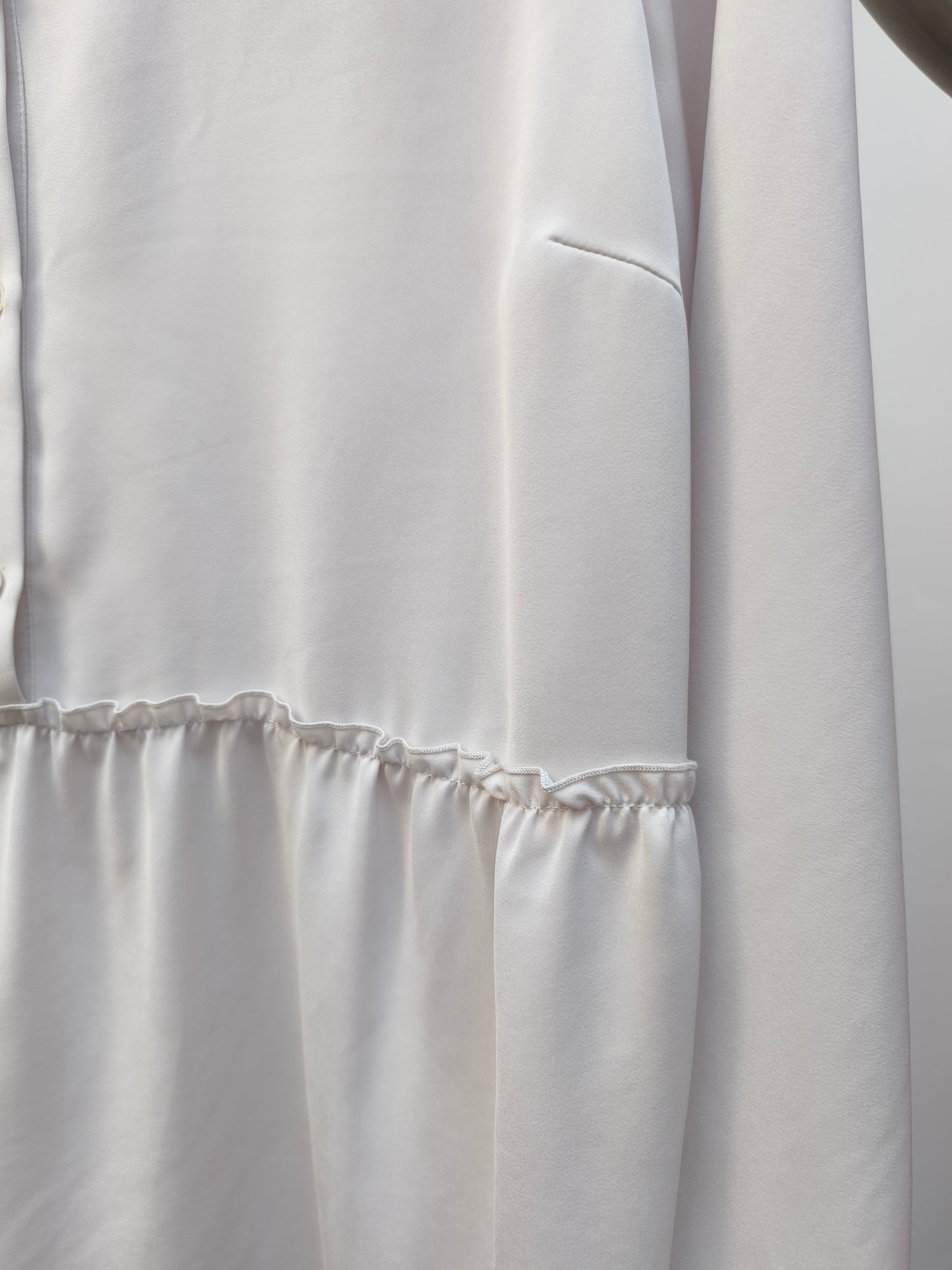 Hemisphere blouse greige