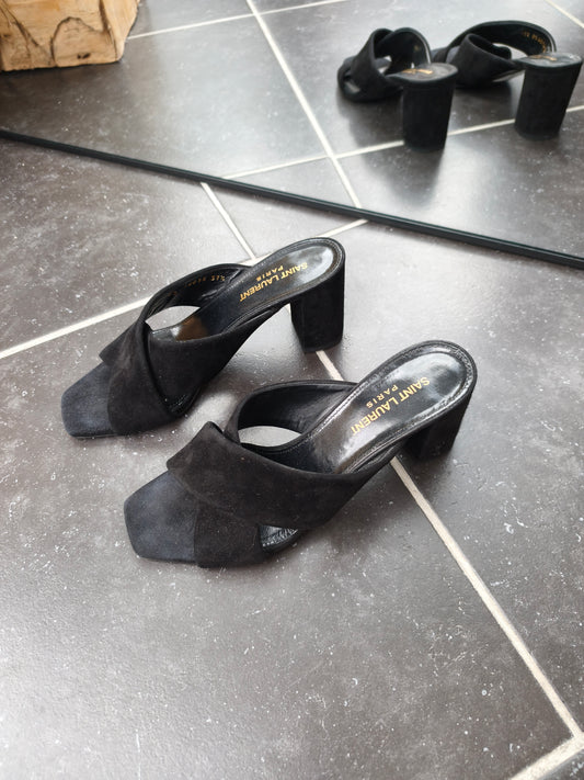 Yves Saint Laurent muiltjes