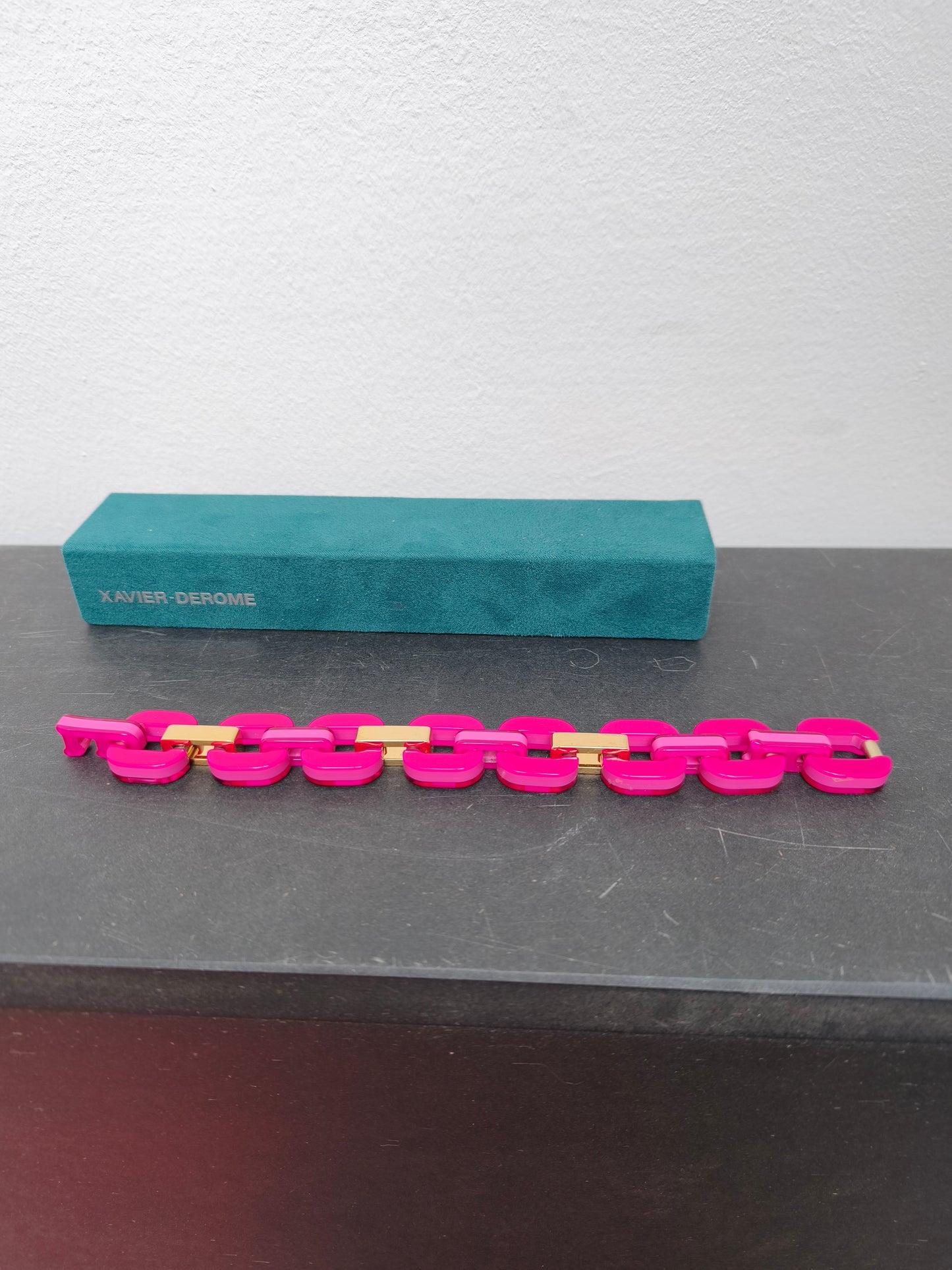 Xavier-Derome armband fuchsia
