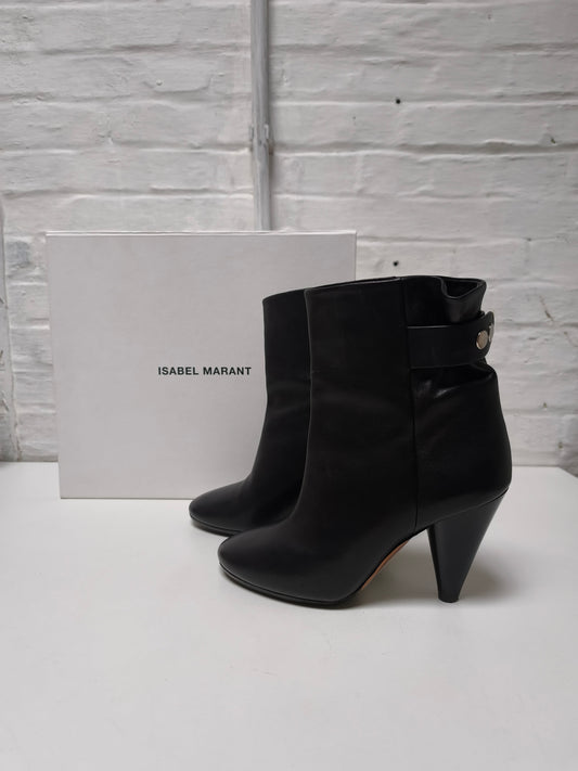 Isabel Marant enkellaarzen