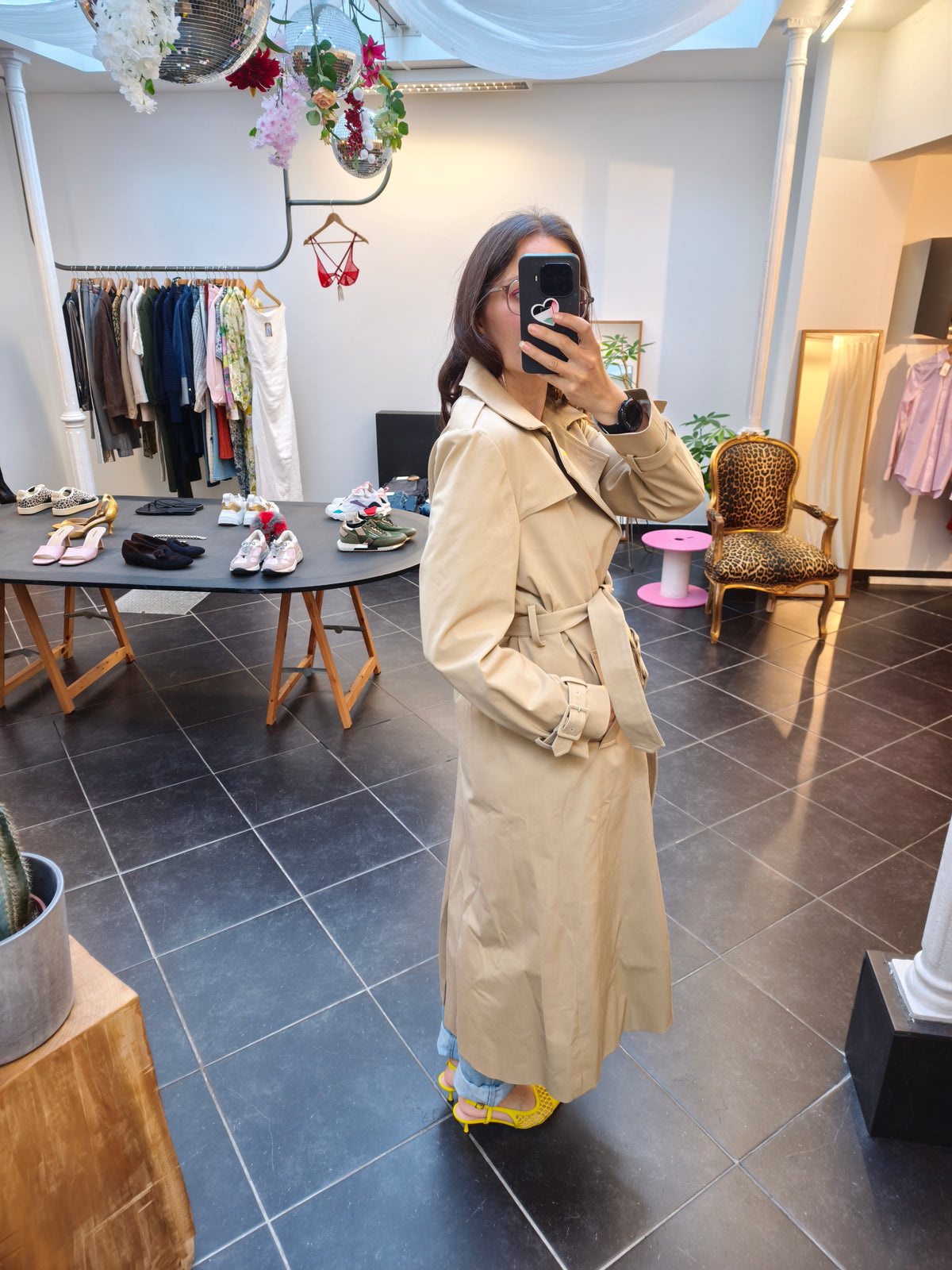Rhúne Eline trenchcoat