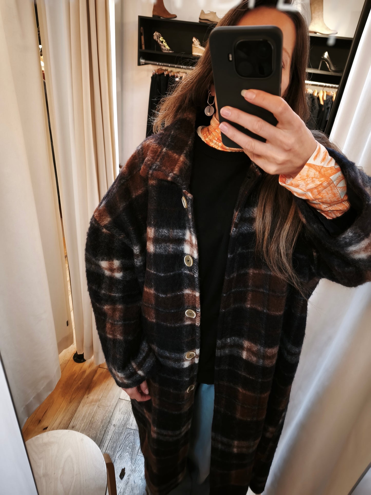 American Vintage mantel