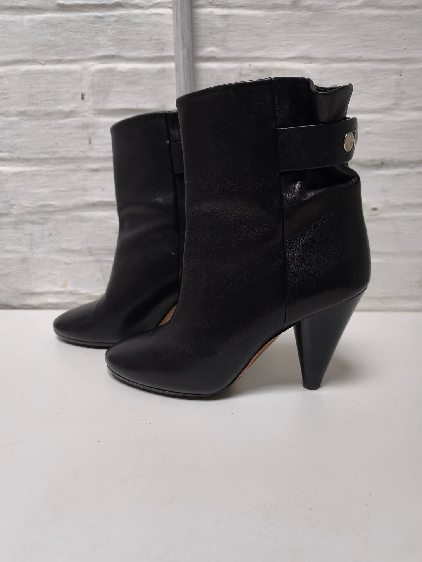 Isabel Marant enkellaarzen