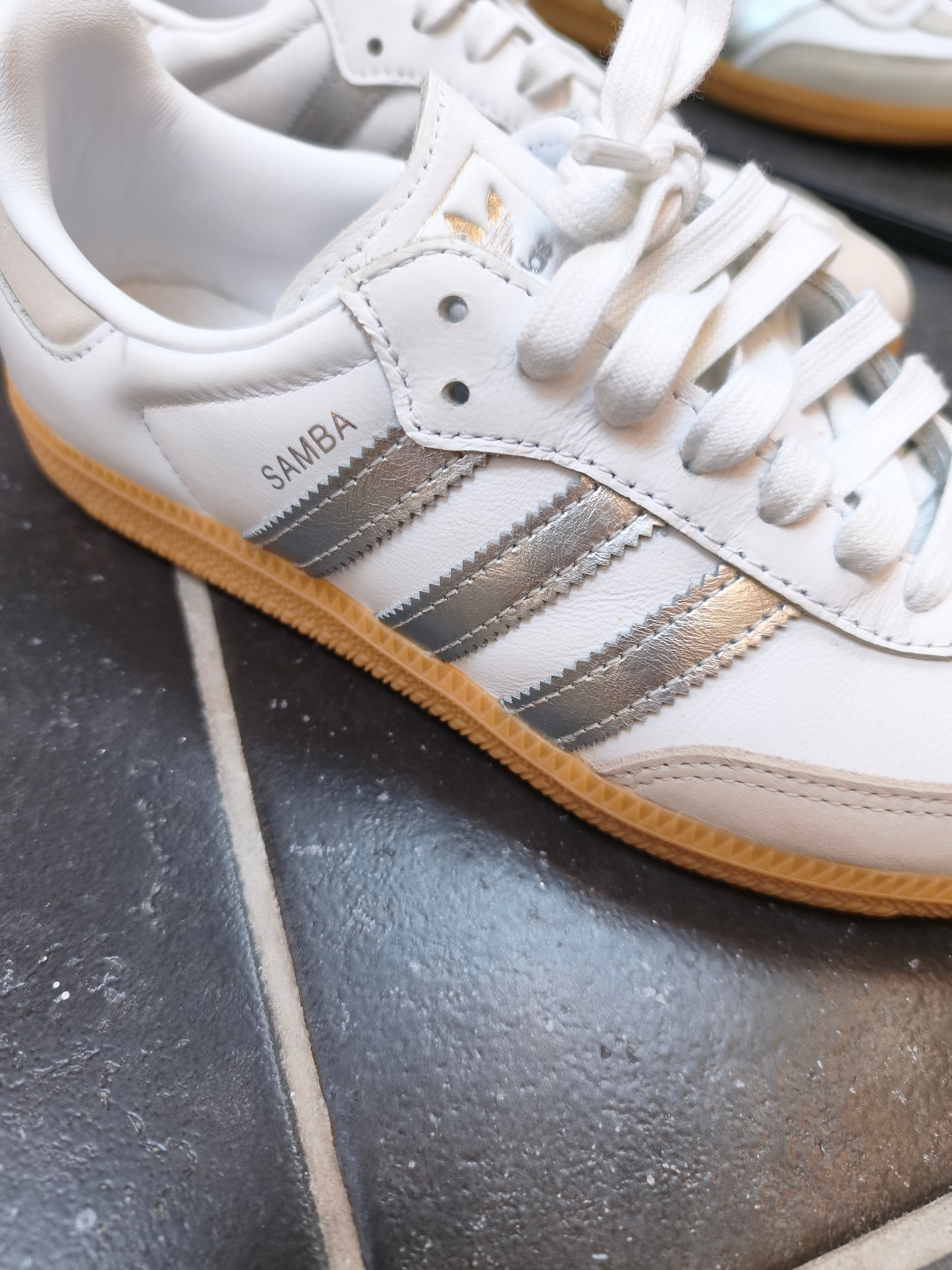 Adidas samba sneakers