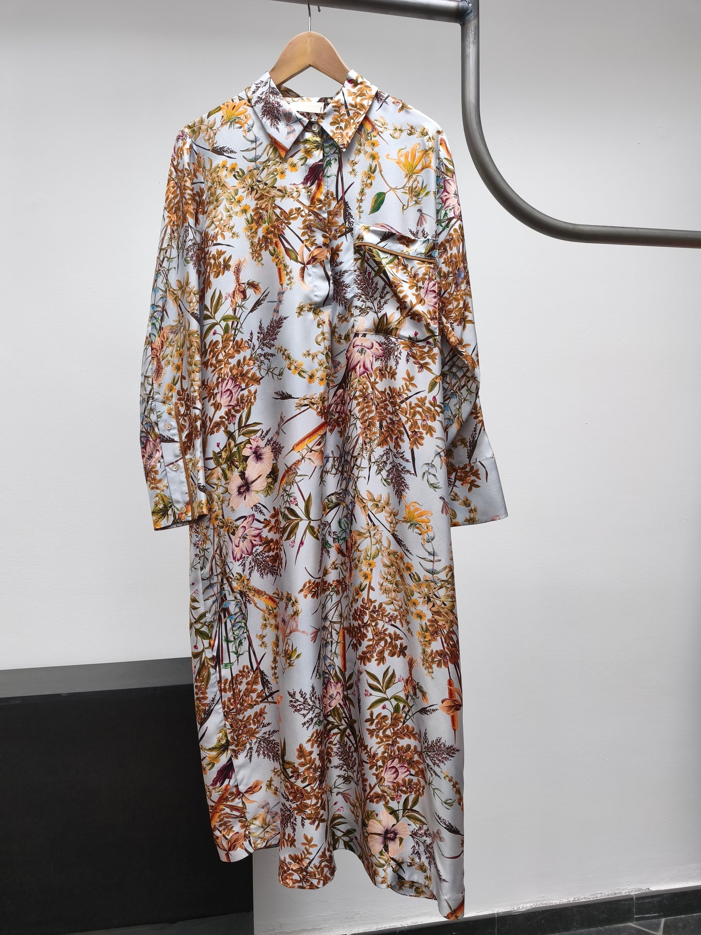 Momoni jurk blauw print bloemen
