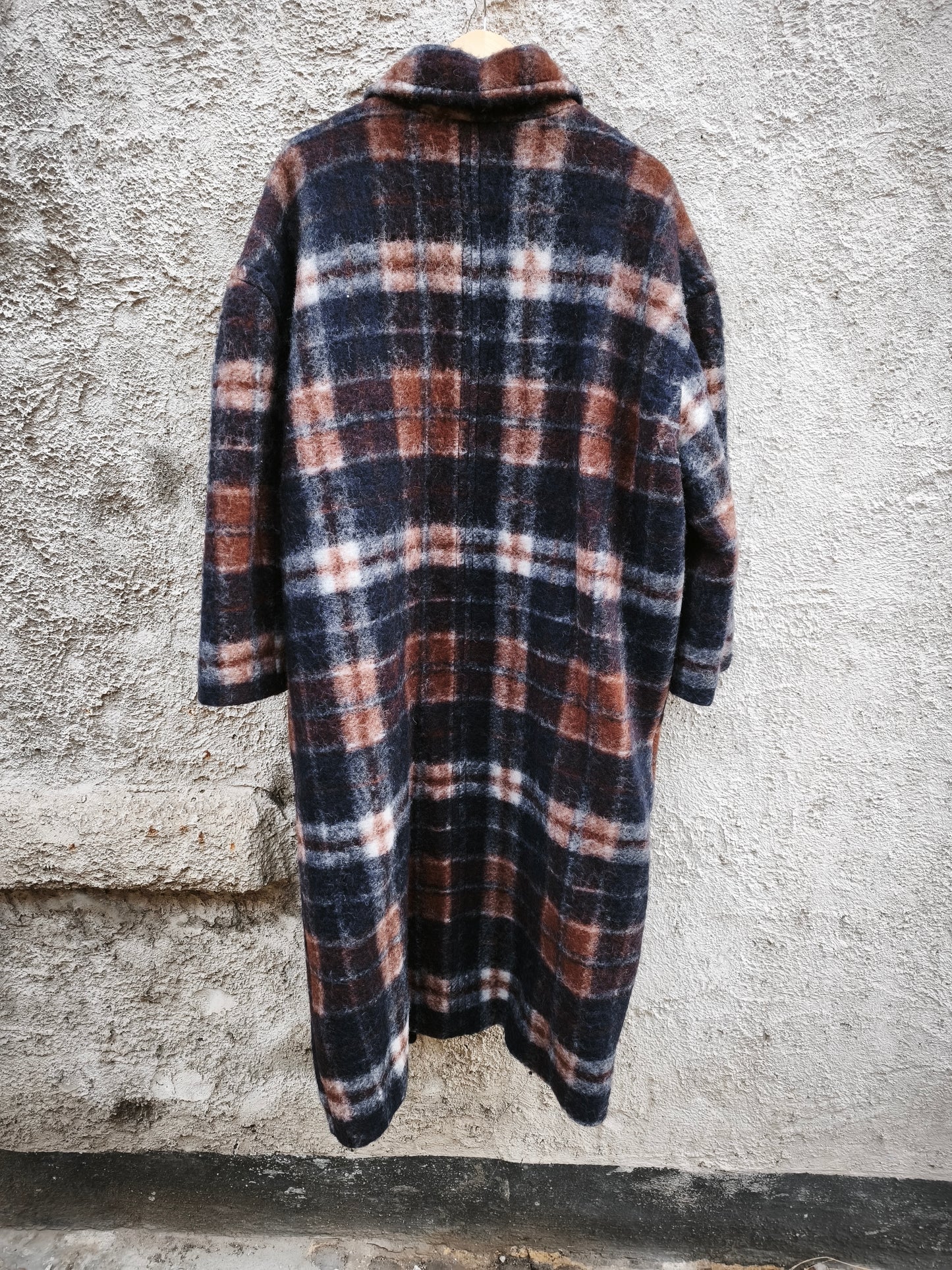 American Vintage mantel