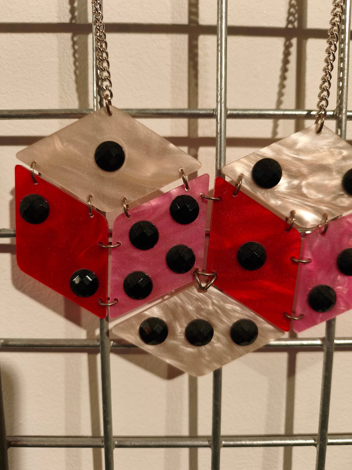 Tatty Divine ketting dobbelstenen