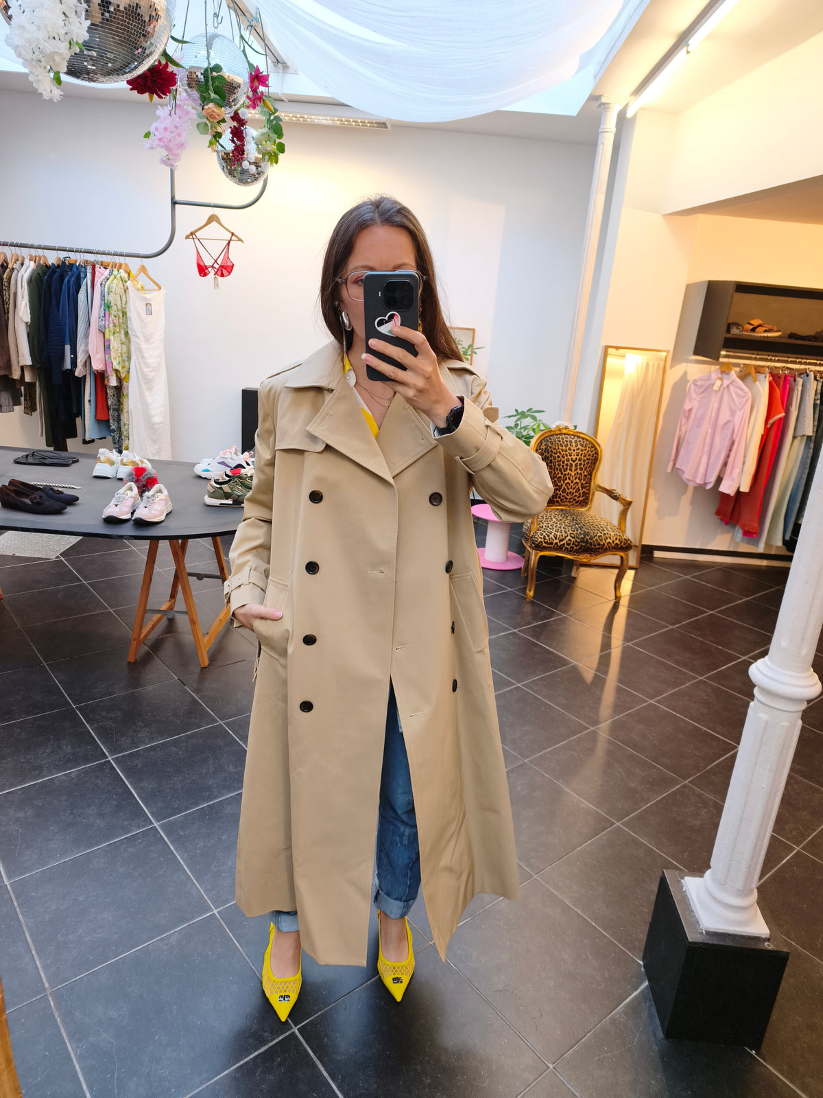 Rhúne Eline trenchcoat