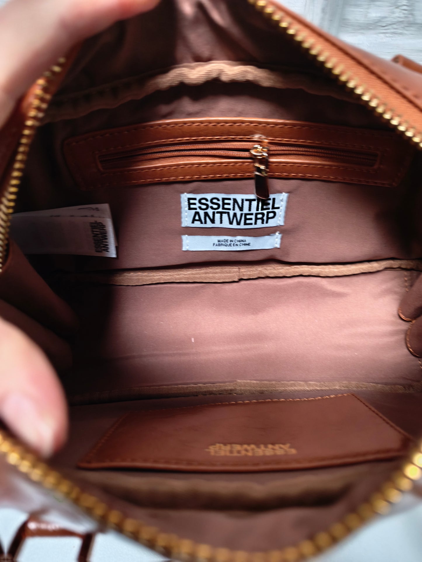 Essentiel Izodiac handtas