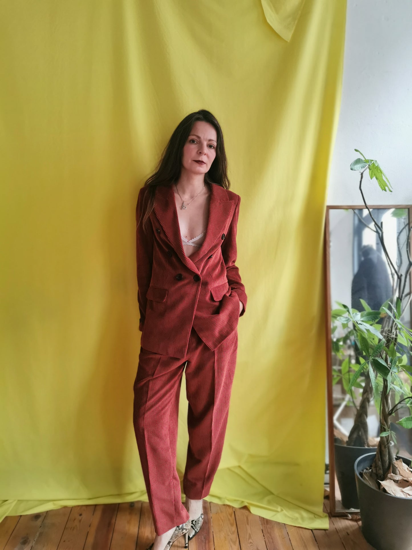 Sayidati kostuum roest fluweel