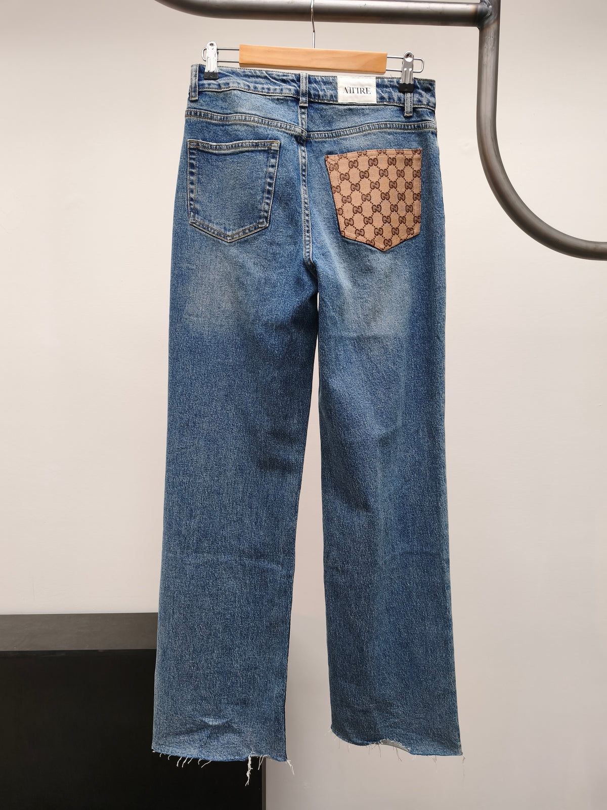 Attire jeans Gucci